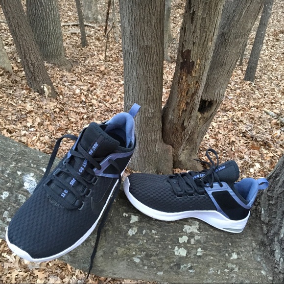 Nike Shoes - Nike Air Max Bella TR2 Training Shoe (used) AQ7492